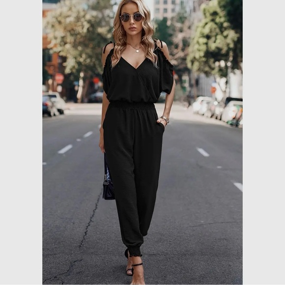 395- Petite Cold Shoulder Wrap
Detail Jumpsuit - Picture 5 of 7